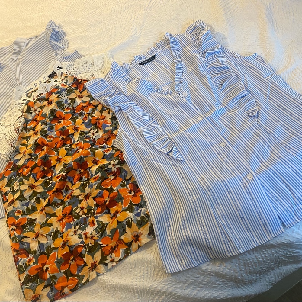Bundle of 3 sleeveless blouses. NWOT. Size Medium.